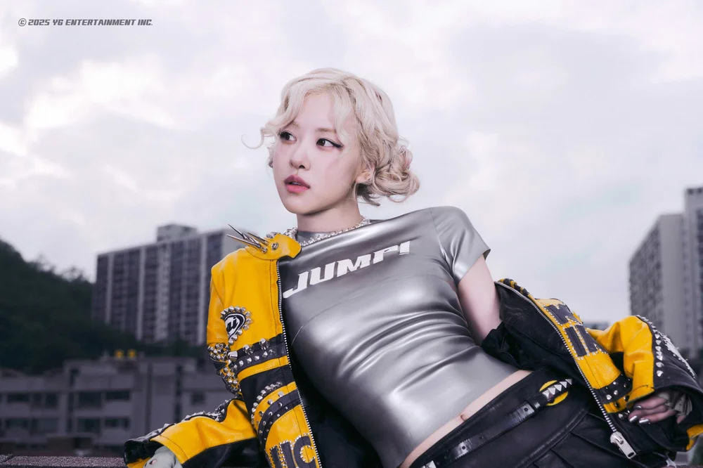 Rosé (로제) BLACKPINK profile photo